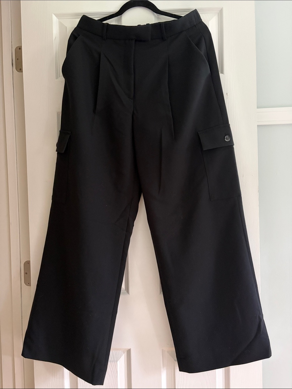 Abercrombie & Fitch Black Wide-Leg Cargo Trousers